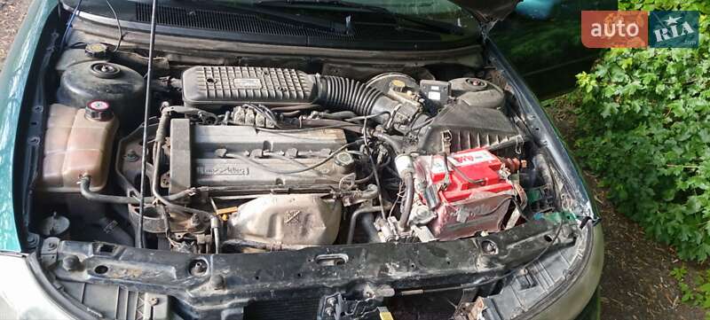 Седан Ford Mondeo 1996 в Жидачове