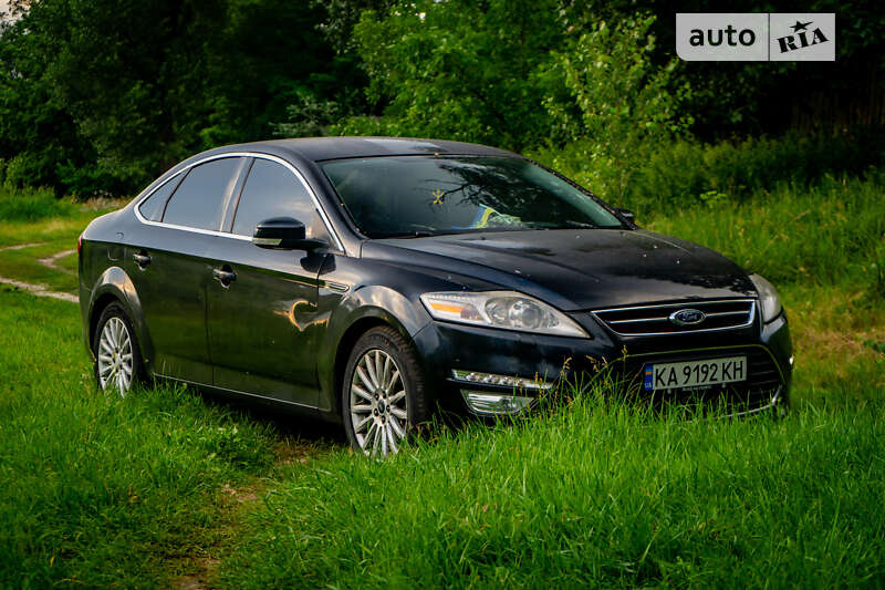 Седан Ford Mondeo 2010 в Киеве