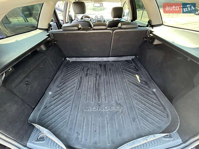 Універсал Ford Mondeo 2012 в Луцьку