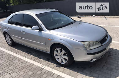 Ліфтбек Ford Mondeo 2002 в Рівному