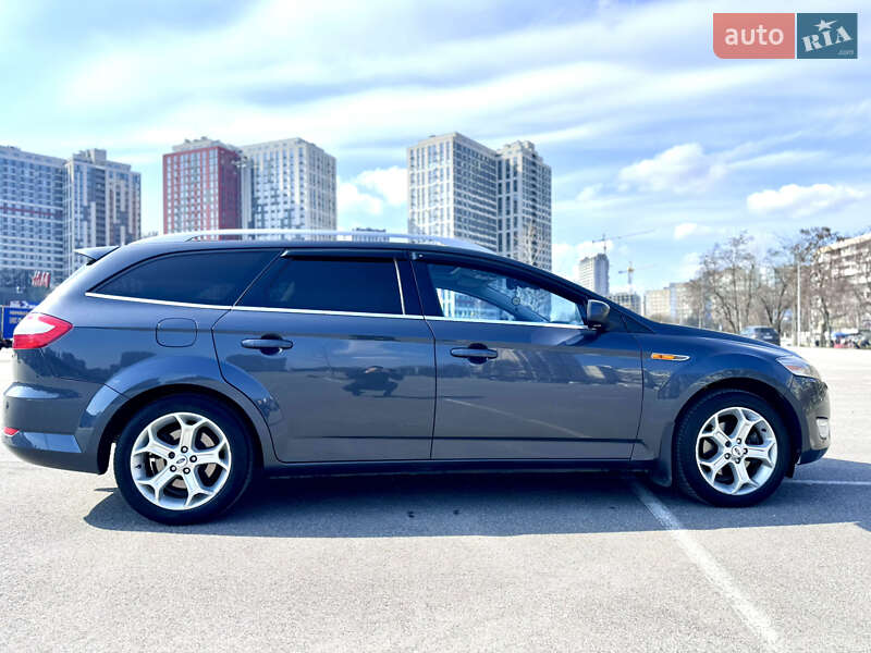 Универсал Ford Mondeo 2010 в Киеве