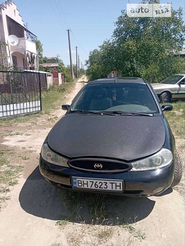Седан Ford Mondeo 1998 в Одесі