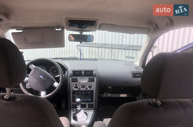 Лифтбек Ford Mondeo 2001 в Черновцах