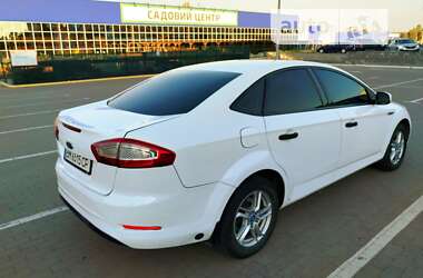 Седан Ford Mondeo 2012 в Сумах