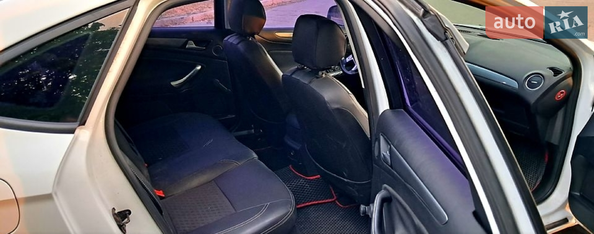 2010 Ford Mondeo - мініатюра 8