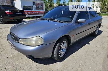 Седан Ford Mondeo 1997 в Шостці