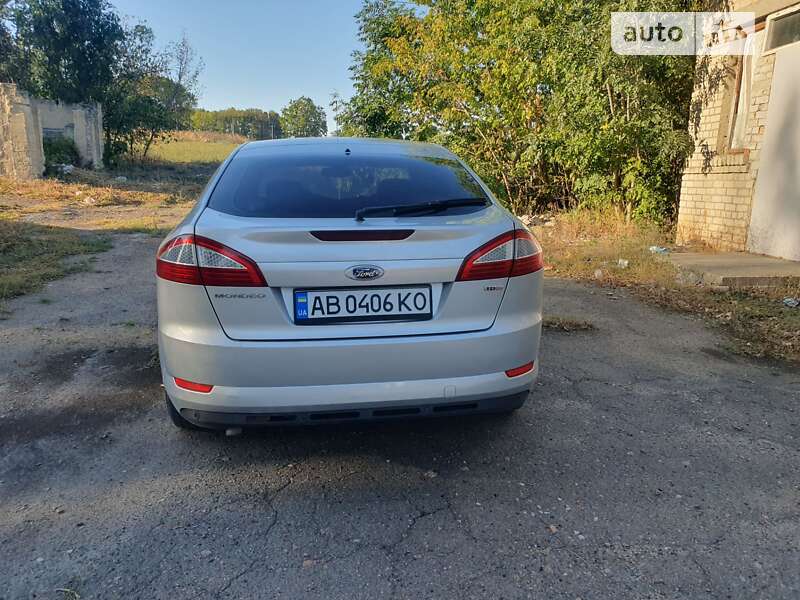 Лифтбек Ford Mondeo 2008 в Песчанке
