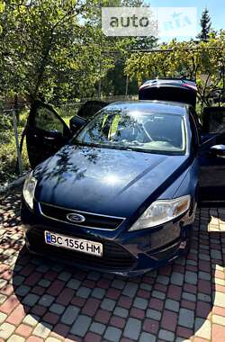 Седан Ford Mondeo 2011 в Львове