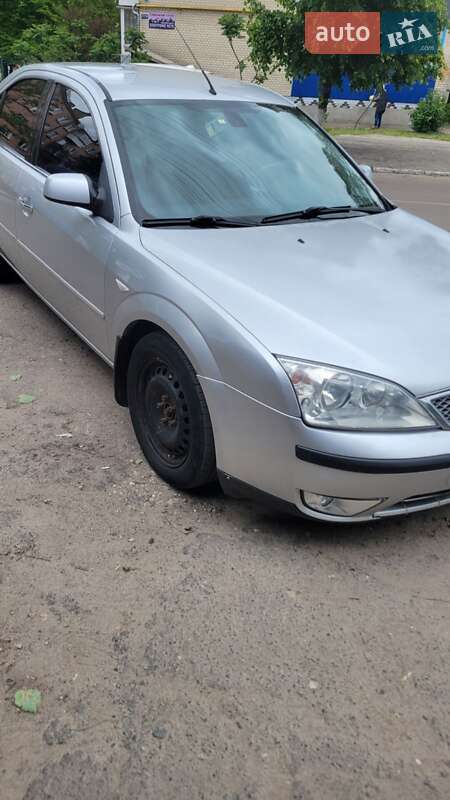 Седан Ford Mondeo 2003 в Переяславе