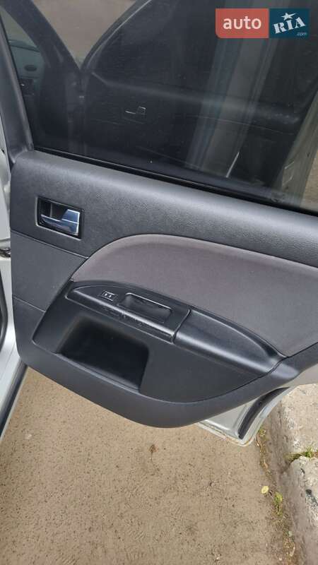 Седан Ford Mondeo 2003 в Переяславе