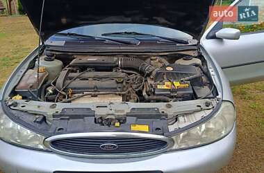 Седан Ford Mondeo 1998 в 