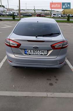 Лифтбек Ford Mondeo 2012 в Умани