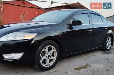Седан Ford Mondeo 2010 в 