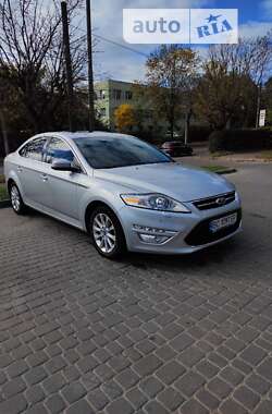 Седан Ford Mondeo 2010 в Львові