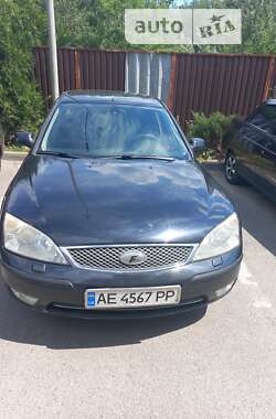 Седан Ford Mondeo 2004 в Дніпрі