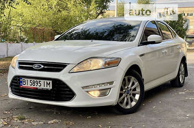 Седан Ford Mondeo 2012 в Горішніх Плавнях