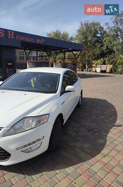 Лифтбек Ford Mondeo 2014 в Шполе