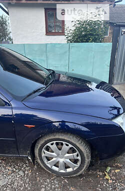 Седан Ford Mondeo 2001 в 