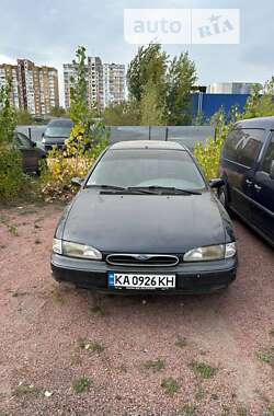 Ліфтбек Ford Mondeo 1994 в Києві