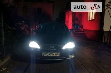 Лифтбек Ford Mondeo 2004 в Городке