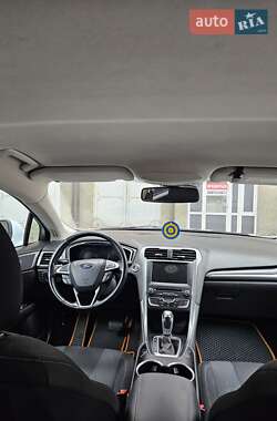 Лифтбек Ford Mondeo 2017 в 