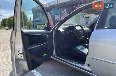 Лифтбек Ford Mondeo 2001 в Луцке