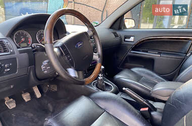 Лифтбек Ford Mondeo 2001 в Луцке