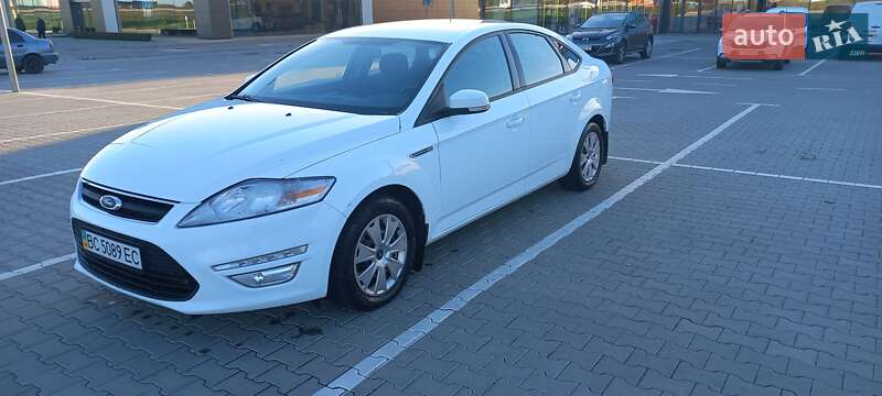 Ліфтбек Ford Mondeo 2013 в Львові