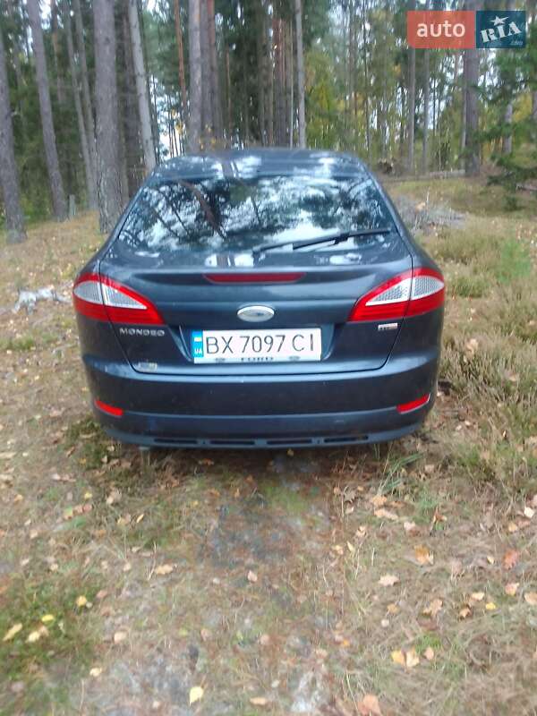 Ліфтбек Ford Mondeo 2009 в Славуті