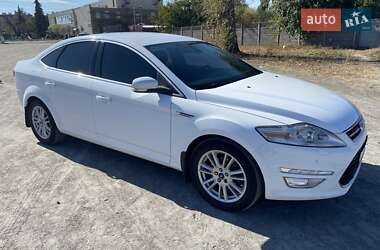 Седан Ford Mondeo 2011 в Дмитровке