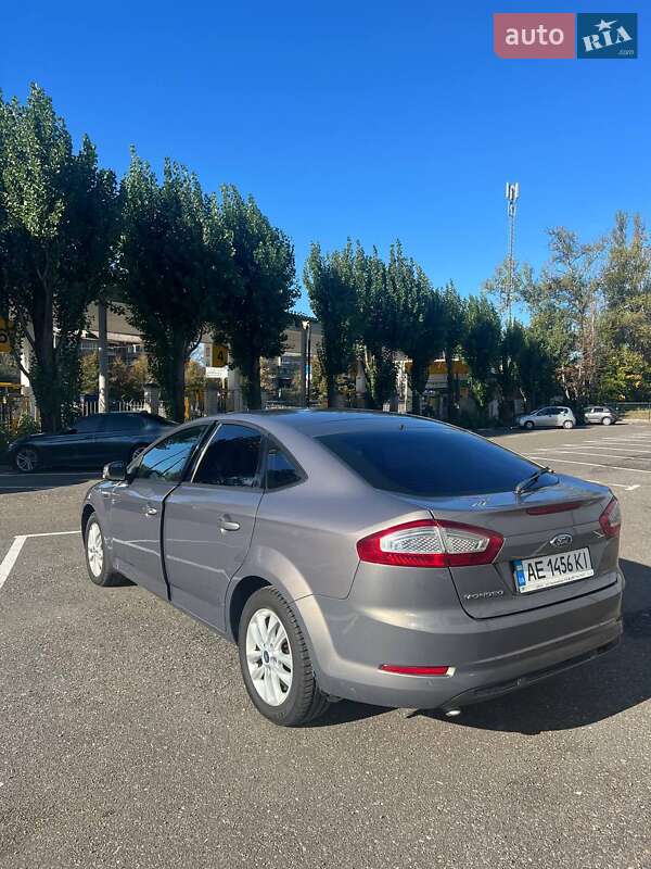Ford Mondeo 2013