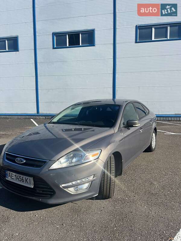 Лифтбек Ford Mondeo 2013 в Киеве