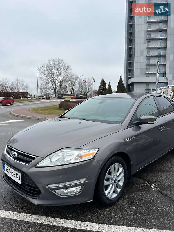 Лифтбек Ford Mondeo 2013 в Киеве
