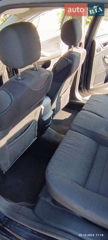 Седан Ford Mondeo 2011 в Виннице