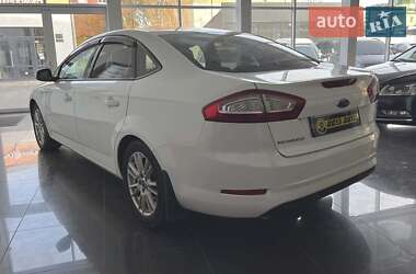 Седан Ford Mondeo 2011 в Червонограде