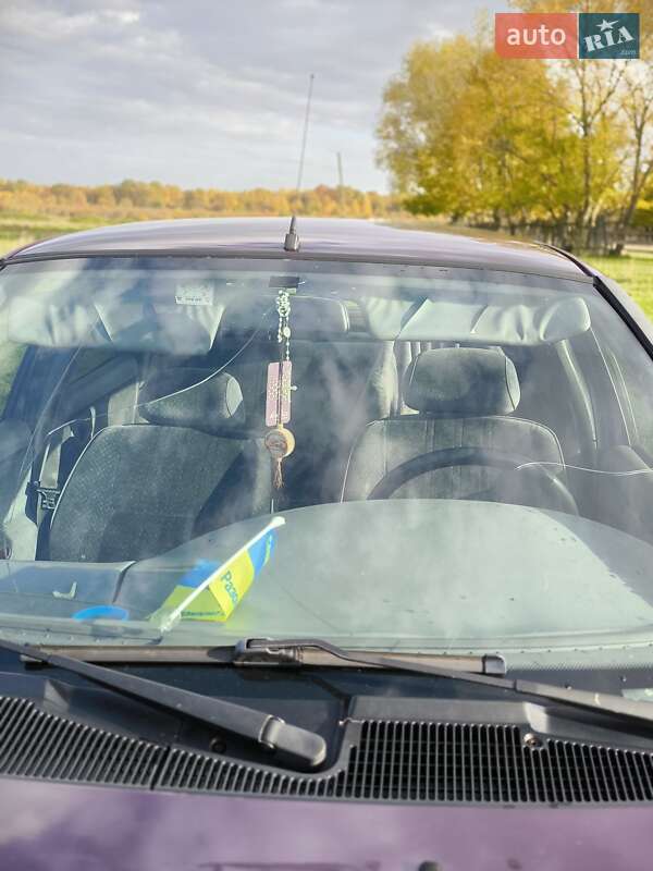 Седан Ford Mondeo 1995 в Надвірній фото 2 Седан Ford Mondeo 1995 в Надвірній