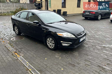 Ліфтбек Ford Mondeo 2013 в Львові