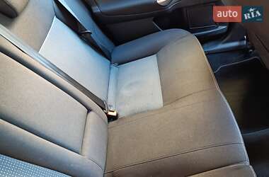 Седан Ford Mondeo 2012 в 