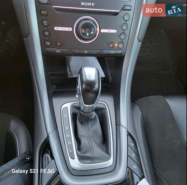 Седан Ford Mondeo 2016 в Черкассах
