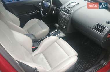 Лифтбек Ford Mondeo 2003 в Золотоноше