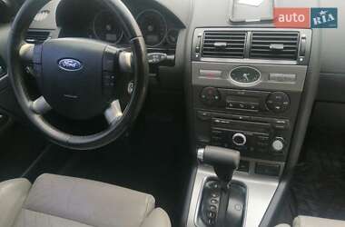 Лифтбек Ford Mondeo 2003 в Золотоноше