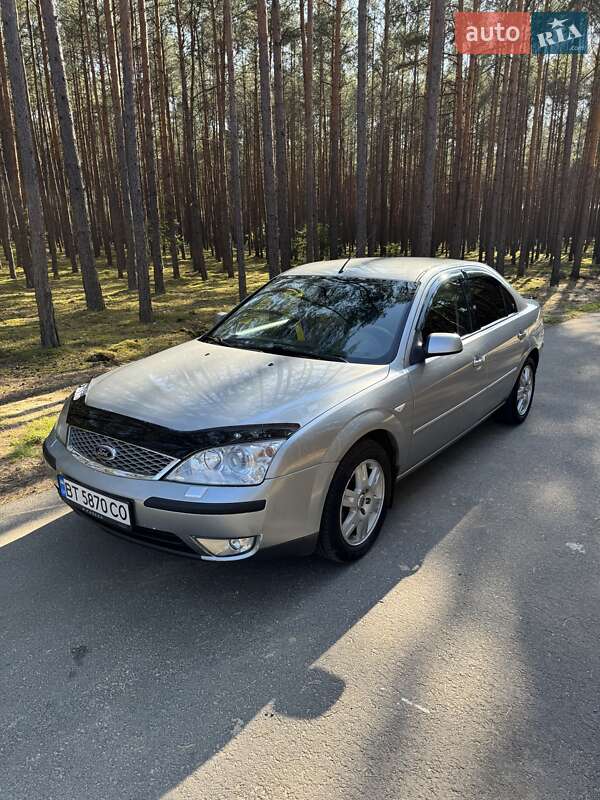 Седан Ford Mondeo 2003 в Одессе