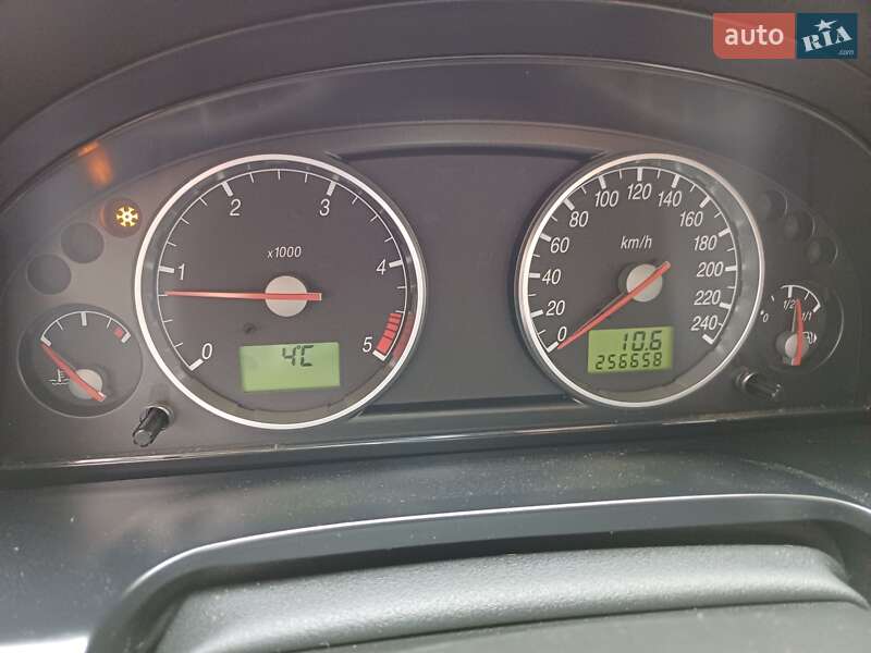 Универсал Ford Mondeo 2002 в Луцке