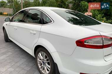 Седан Ford Mondeo 2011 в Рівному