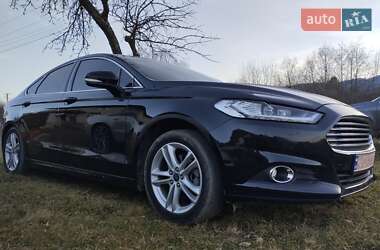 Седан Ford Mondeo 2015 в Стрые