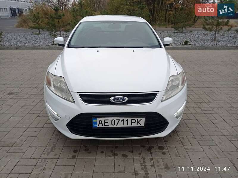 Седан Ford Mondeo 2012 в Днепре