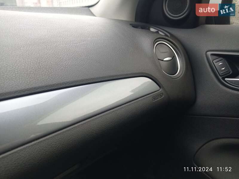 Седан Ford Mondeo 2012 в Днепре