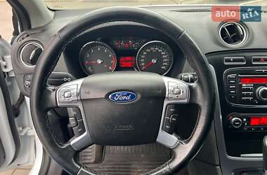 Седан Ford Mondeo 2012 в Одесі