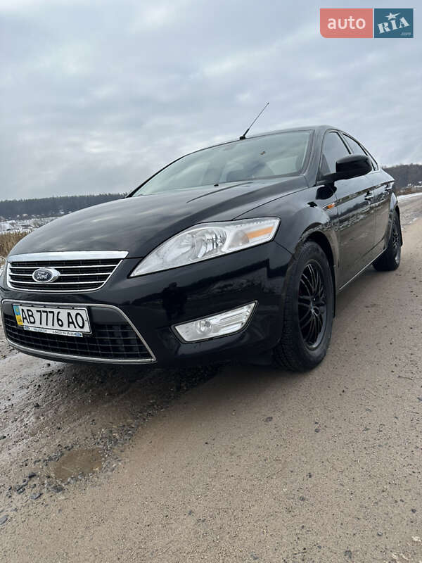Седан Ford Mondeo 2007 в Селищі