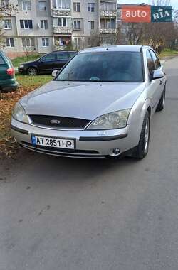 Ліфтбек Ford Mondeo 2002 в Надвірній